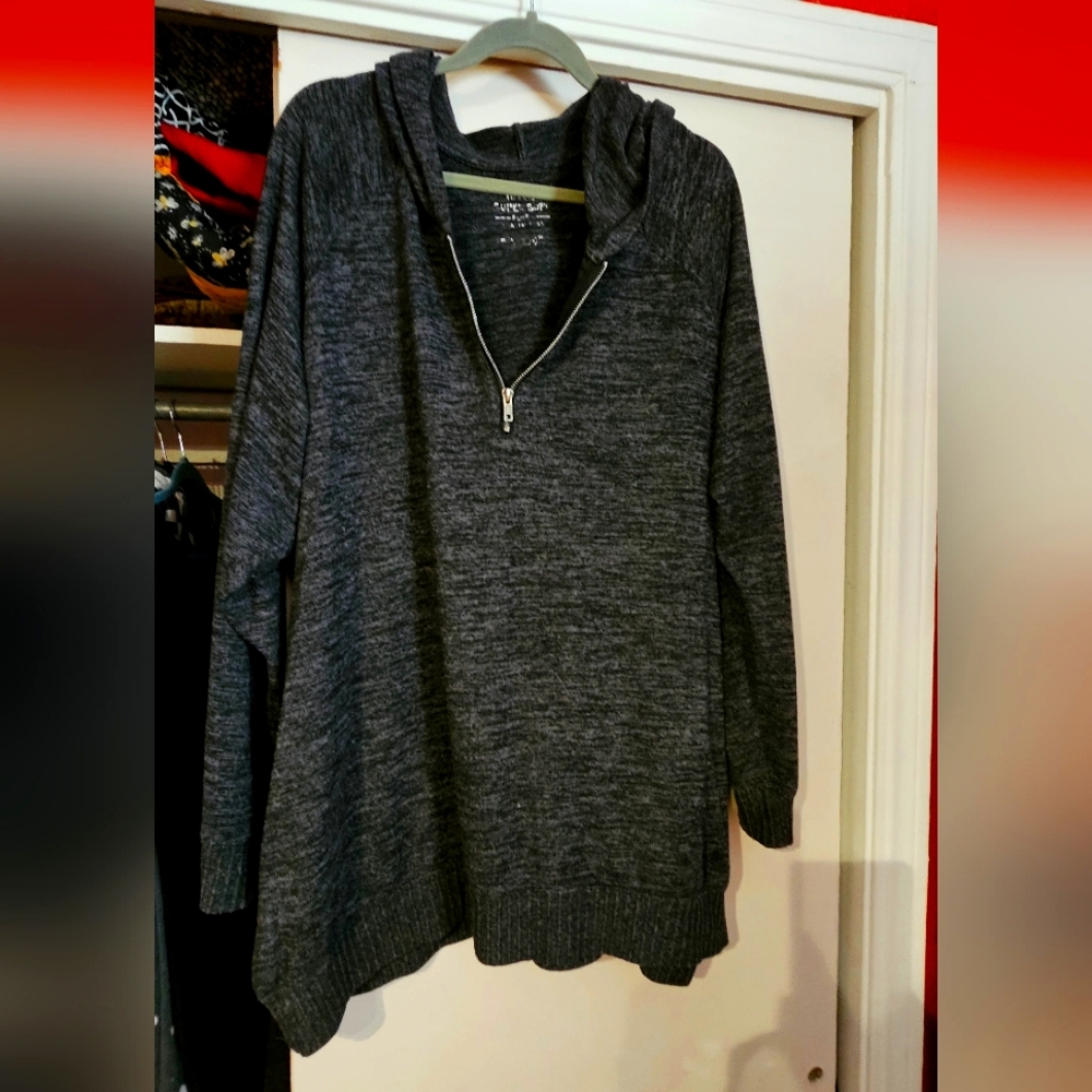 Torrid Super Soft Hoodie SZ 5